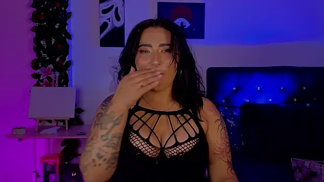 Pauilina online show from June 2026 07:13:01 AM
