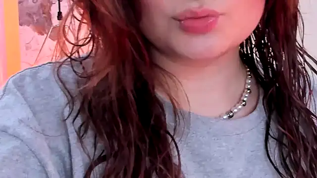 Snapshot of SalommeFlores chatting on October 2025 07:23:02 PM SalommeFlores online show from October 2025 07:23:02 PM