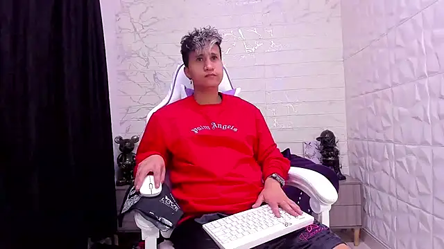 Im Milan Rs online show from February 2025 12:19:01 AM