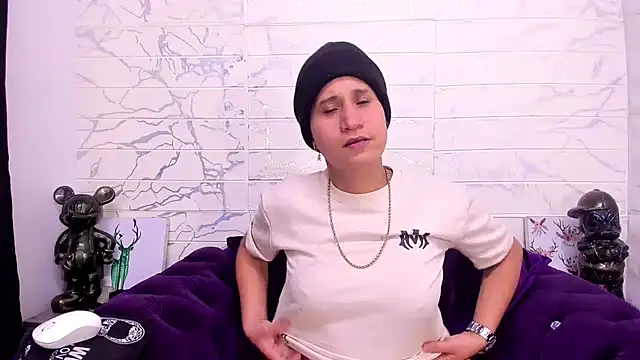 Im Milan Rs online show from February 2025 06:46:01 AM