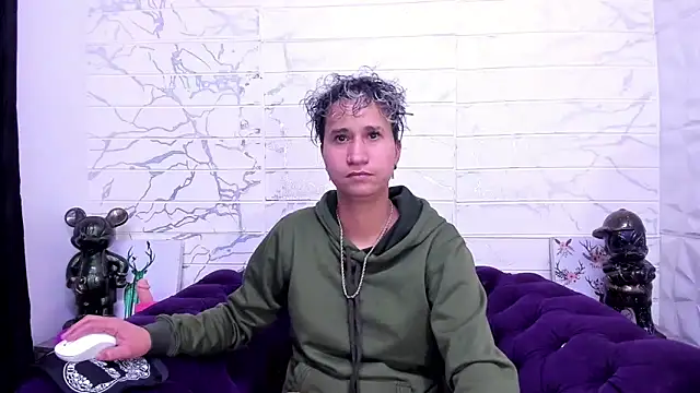 Im Milan Rs online show from February 2025 06:40:01 AM