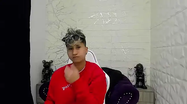 Im Milan Rs online show from February 2025 06:41:01 AM