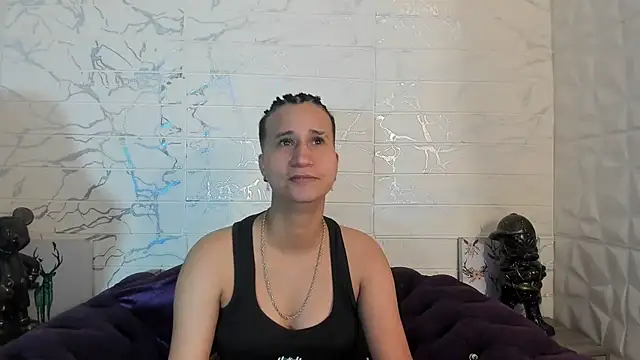 Im Milan Rs online show from February 2025 09:53:02 AM