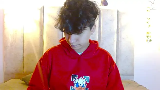 Im Milan Rs online show from October 2025 03:48:01 AM