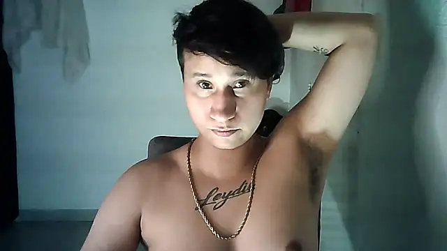 Im Milan Rs online show from November 2025 04:40:01 AM