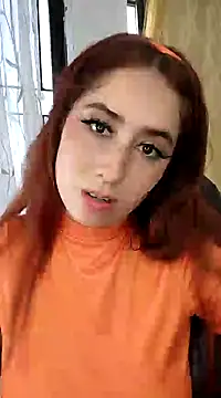 HannaSmiith online show from February 2025 05:58:01 PM