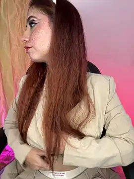 HannaSmiith online show from February 2025 01:19:02 PM