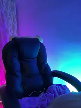 HannaSmiith online show from February 2025 10:20:02 AM