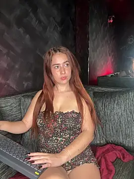 HannaSmiith online show from March 2025 04:30:02 PM