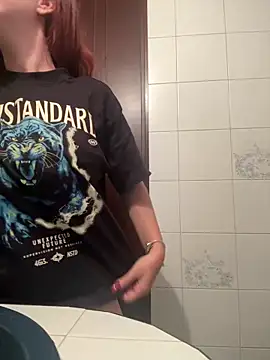 HannaSmiith online show from March 2025 10:37:02 AM