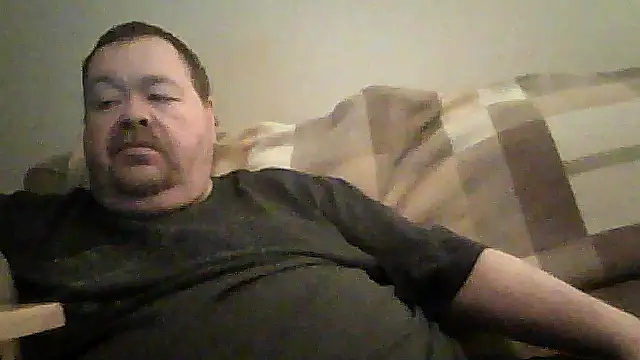 Snapshot of hitman_35 chatting on February 2026 04:35:01 AM hitman 35 online show from February 2026 04:35:01 AM