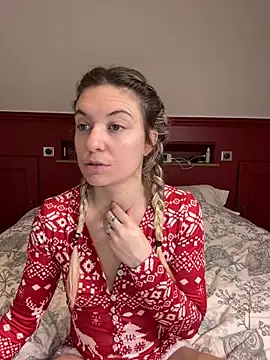 carlaaa online show from December 2025 10:25:01 PM