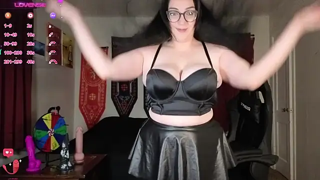 TheGothMilf online show from June 2026 04:37:01 AM