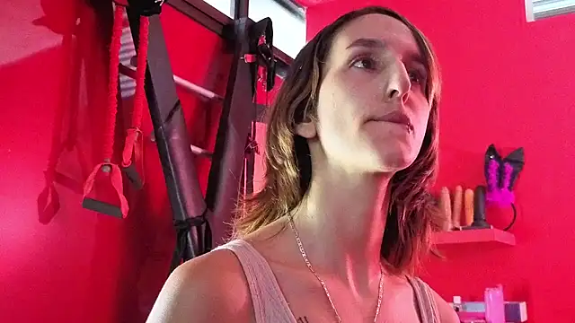 Snapshot of Ambar_Roux_ chatting on April 2026 03:16:01 PM Ambar Roux online show from April 2026 03:16:01 PM