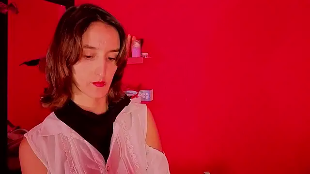 Ambar Roux  online show from April 2026 01:35:02 PM