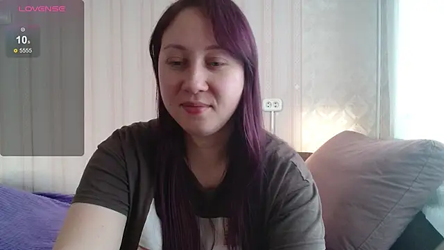 KellyCrystall online show from December 2024 05:40:01 AM