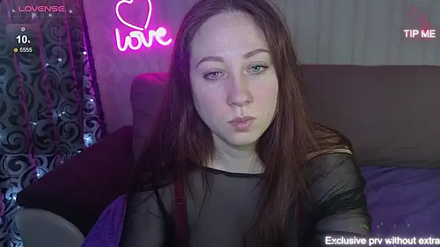 Snapshot of KellyCrystall chatting on March 2026 07:02:02 AM KellyCrystall online show from March 2026 07:02:02 AM