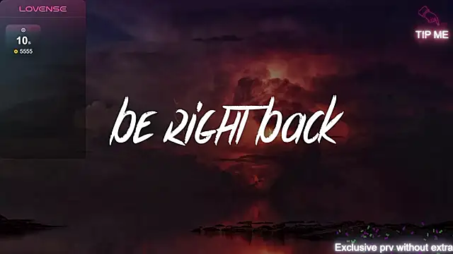 Snapshot of KellyCrystall chatting on March 2026 02:05:02 AM KellyCrystall online show from March 2026 02:05:02 AM