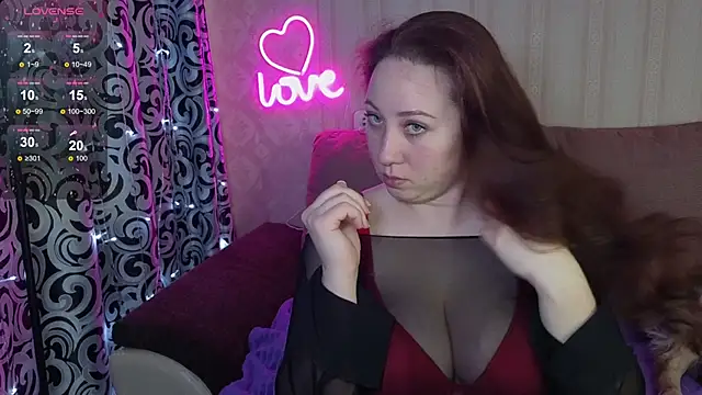 Snapshot of KellyCrystall chatting on March 2026 08:59:02 AM KellyCrystall online show from March 2026 08:59:02 AM