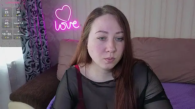 Snapshot of KellyCrystall chatting on April 2026 05:56:02 AM KellyCrystall online show from April 2026 05:56:02 AM