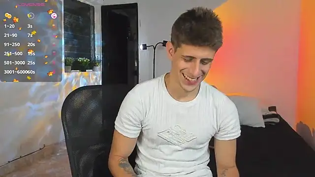 Jasperjoness online show from October 2025 09:46:02 AM