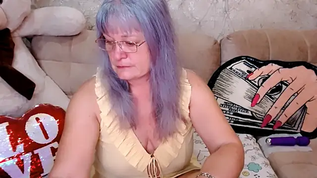 Snapshot of SiberiabBerry chatting on November 2025 04:07:02 PM SiberiabBerry online show from November 2025 04:07:02 PM