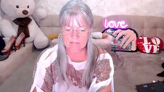 SiberiabBerry online show from August 2026 03:23:02 AM