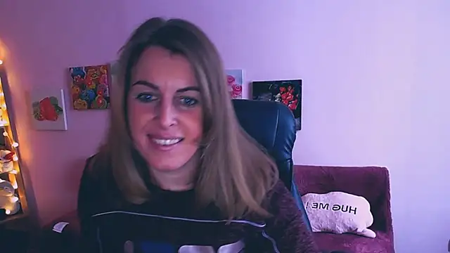 Hot Milady online show from February 2025 08:37:01 AM