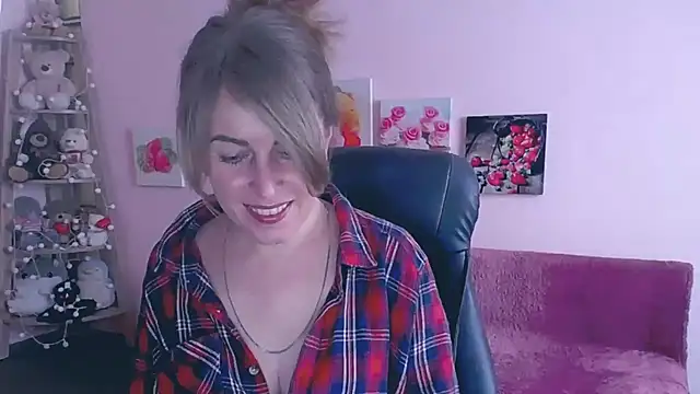 Hot Milady online show from March 2025 08:39:01 AM