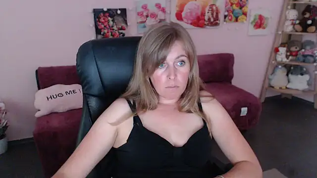 Hot Milady online show from June 2026 10:15:01 AM