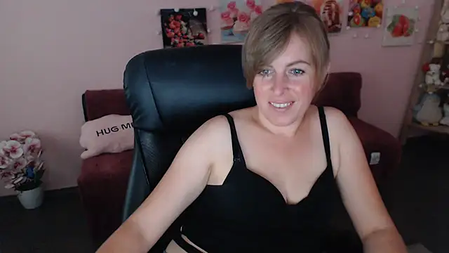 Hot Milady online show from June 2026 07:20:01 AM