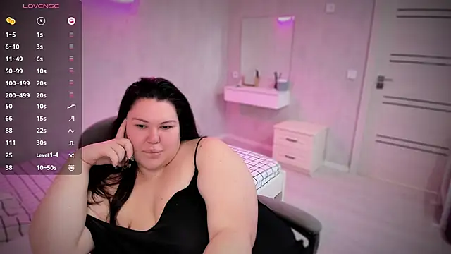 Snapshot of NicaMeow chatting on December 2025 12:03:02 PM NicaMeow online show from December 2025 12:03:02 PM