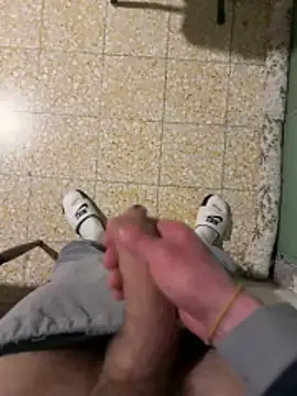 Snapshot of Miky_21 chatting on April 2026 05:51:01 PM Miky 21 online show from April 2026 05:51:01 PM