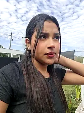 Snapshot of Mariangel_11 chatting on September 2025 02:07:02 PM Mariangel 11 online show from September 2025 02:07:02 PM