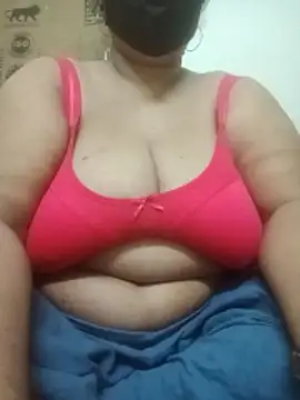 Snapshot of zeepe19 chatting on June 2026 03:18:01 AM zeepe19 online show from June 2026 03:18:01 AM
