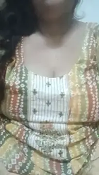 Snapshot of zeepe19 chatting on July 2026 05:52:01 PM zeepe19 online show from July 2026 05:52:01 PM