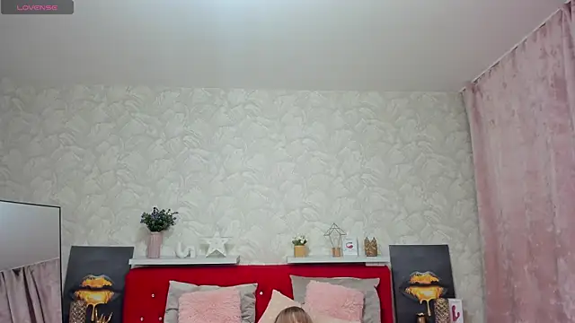 KattyPeachX online show from April 2026 01:12:01 AM