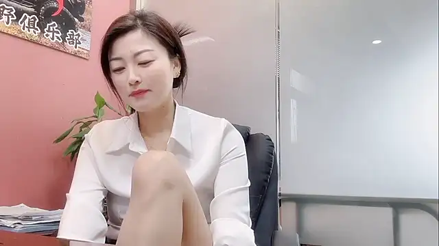 QianF-666 online show from October 2025 02:12:02 AM