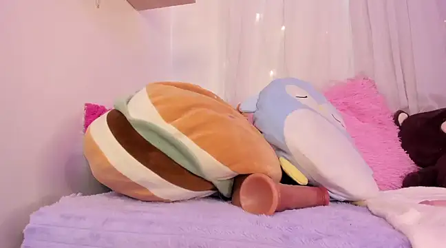 Snapshot of Hannie_ws chatting on February 2025 03:46:01 PM Hannie ws online show from February 2025 03:46:01 PM