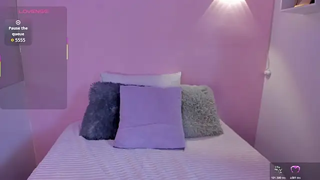 Hannie ws online show from March 2026 06:58:01 PM