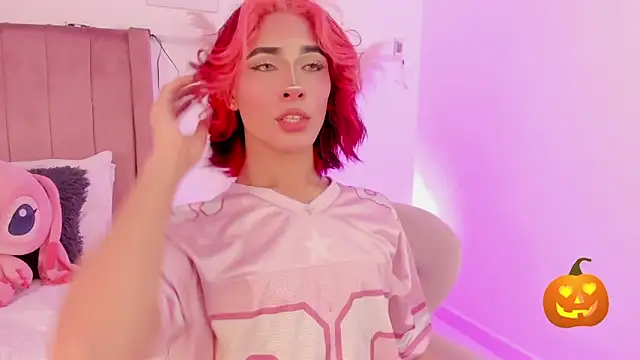 Snapshot of CamiloDoumit chatting on October 2025 05:02:02 PM CamiloDoumit online show from October 2025 05:02:02 PM