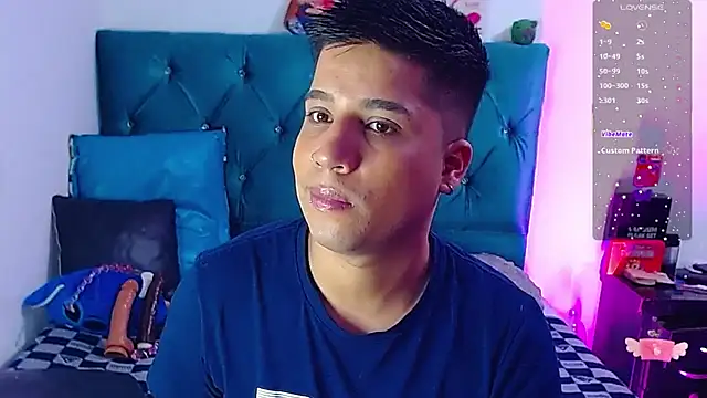 Snapshot of Randy_horny chatting on February 2025 12:46:01 AM Randy horny online show from February 2025 12:46:01 AM