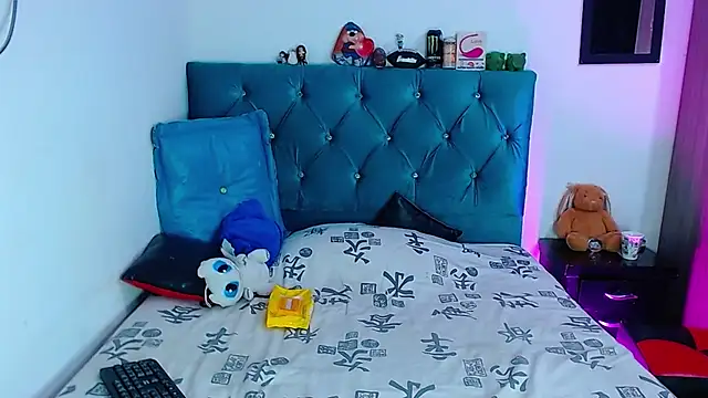 Snapshot of Randy_horny chatting on March 2025 12:05:01 AM Randy horny online show from March 2025 12:05:01 AM