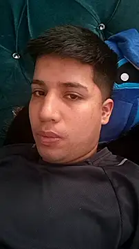 Snapshot of Randy_horny chatting on October 2025 09:10:02 PM Randy horny online show from October 2025 09:10:02 PM