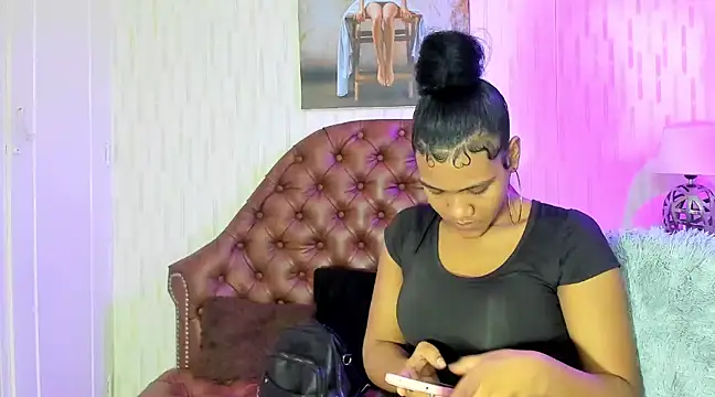 charlotte ebony online show from January 2025 07:10:01 PM