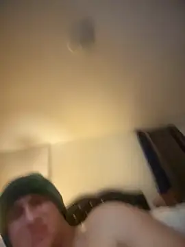 Snapshot of Posh_marc chatting on October 2025 04:12:02 AM Posh marc online show from October 2025 04:12:02 AM