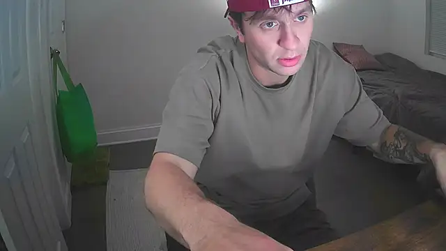 Snapshot of Posh_marc chatting on December 2025 02:50:02 AM Posh marc online show from December 2025 02:50:02 AM