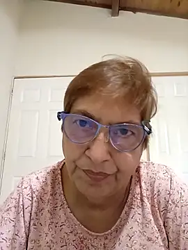 florecita69 online show from December 2025 01:50:02 PM