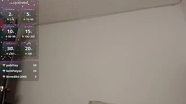 Snapshot of pamela_ chatting on December 2024 08:00:02 AM pamela online show from December 2024 08:00:02 AM