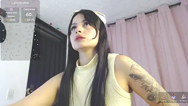 Snapshot of pamela_ chatting on March 2025 08:04:01 AM pamela online show from March 2025 08:04:01 AM